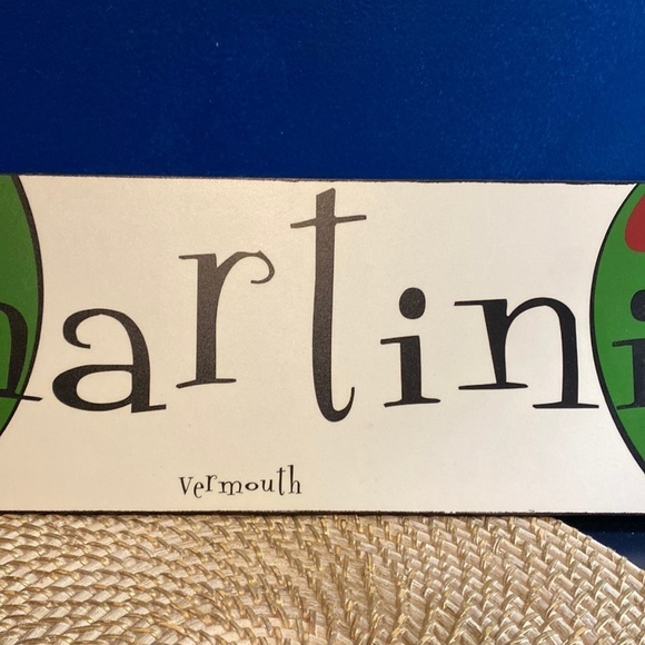 Barloga Studios Martini, Vodka, Vermouth and Olives 🫒 Picture Sign - Picture 3 of 8